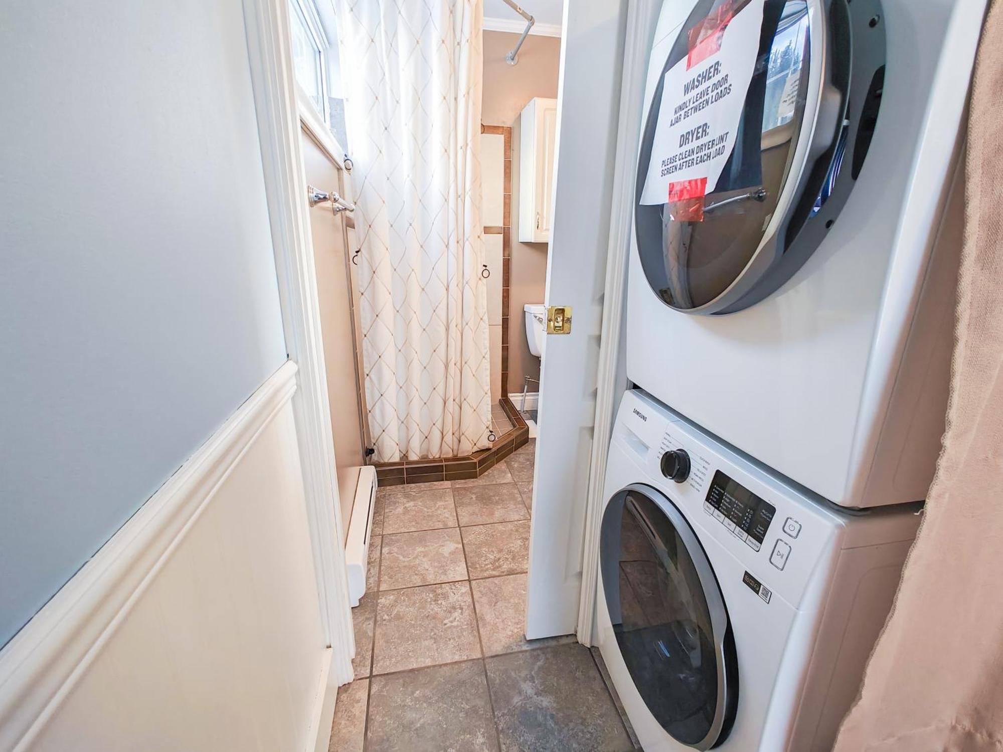 Downtown Whitehorse Apartment In Old Town Extérieur photo
